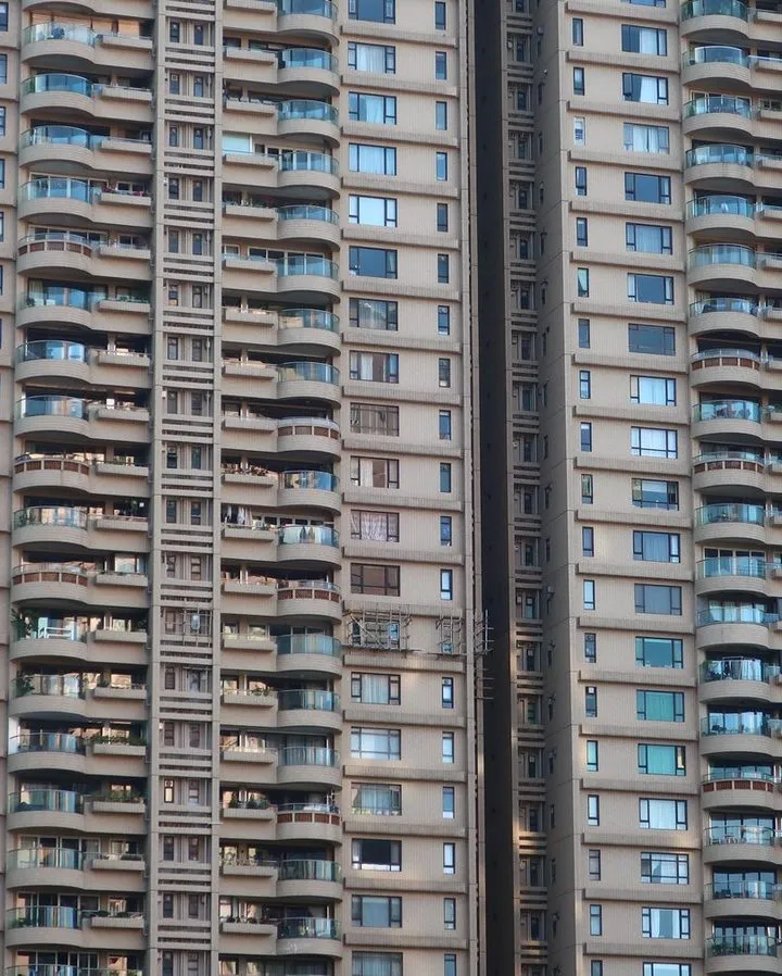 Aura Enclave, Kharadi, Pune – 2 & 3 BHK Residential